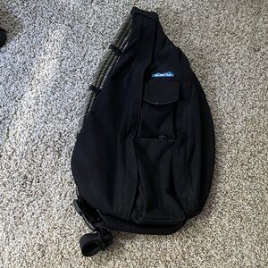 Kavu Black Rope Sling Bag